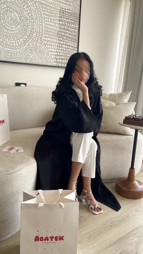 03 عباية اسيل كتان بكم تطريز نص كلوش