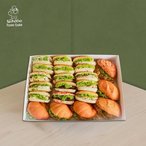 فطايروسط بحشوات متنوعة