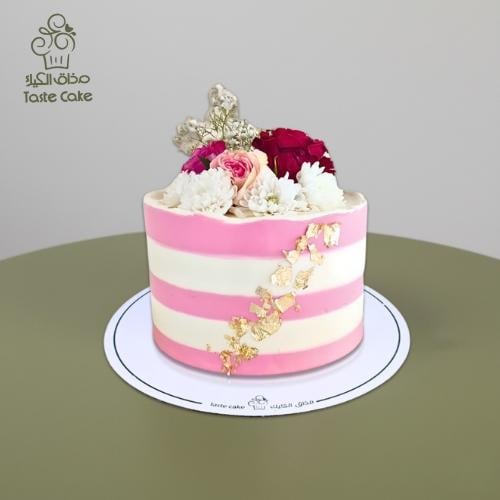 نيكد كيك - بينك مخطط