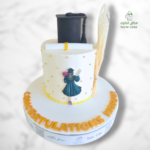 كيك تخرج بنات مع القبعه والشهاده