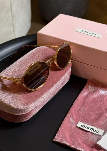 Women's sunglasses Miu Miu brown lens