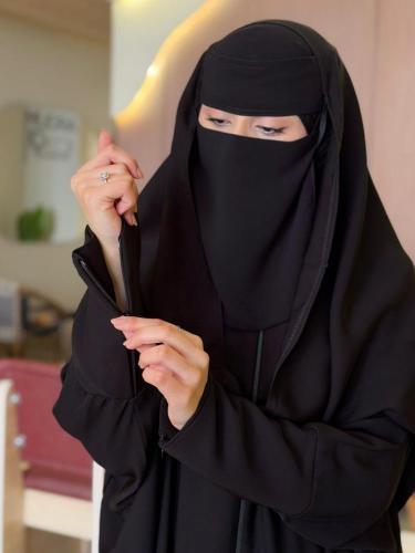 Abaya and Khimar with an elegant design