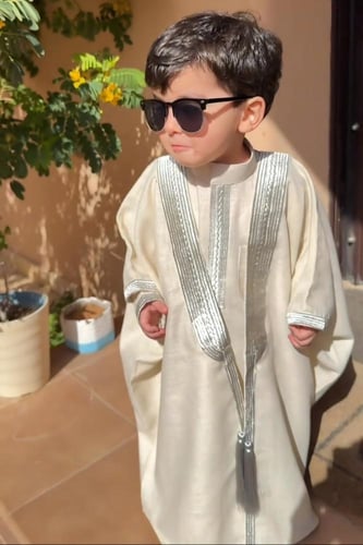 طقم ثوب وبشت ولادي أنيق – أزياء العيد
