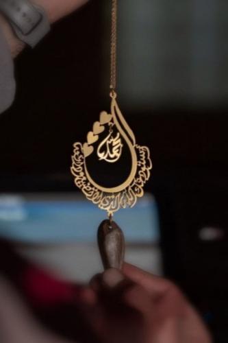 تعليقه سياره كسره عود شكل قطرة مع قلب