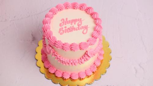 كيكه 4 انش فنتج مع لون ولردي H.B.D