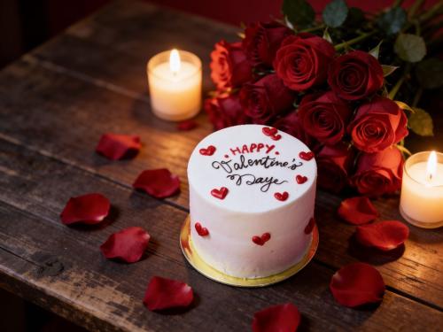 كيكة 3 انش happy valentine day