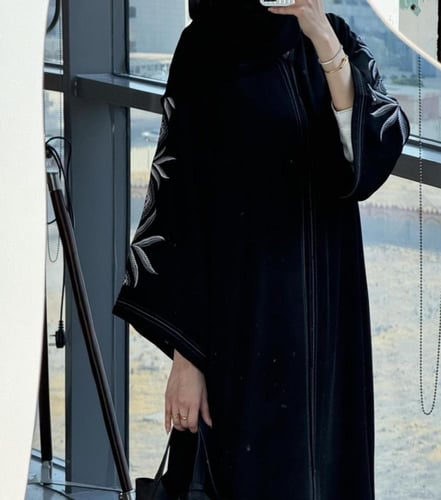 عباية كلوش تطريز فلاونتلي -انترنت