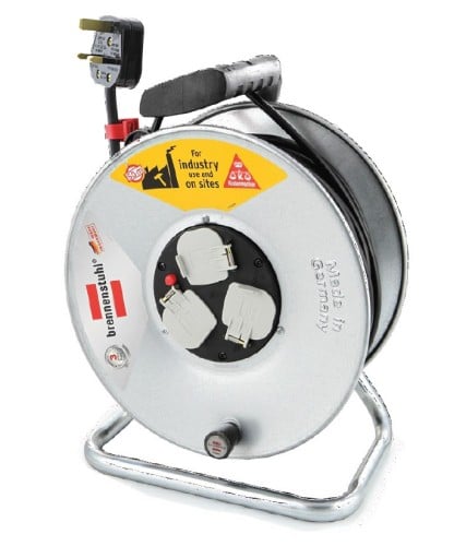 كيستينماشر بكرة تمديد للكابلات فضي 50 متر