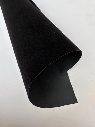 مخمل اسود بداية ونهاية الالبوم 1متر