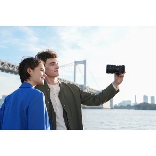 Sony FE 20-70mm f4 G Lens (Sony E)