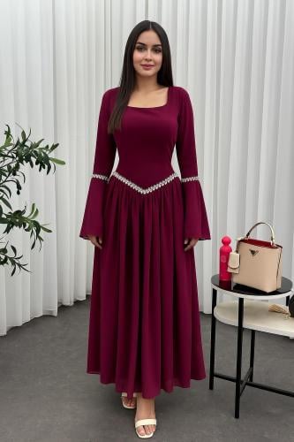 فستان نسائي ناعم لون فوشي غامق اطلالة القمر