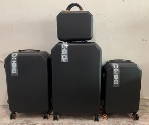 طقم شنط فيبر 4 قطعه مقاوم للكسر