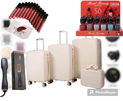 طقم شنط + استشوار فرشه + بكس مناكير+بكس اروج