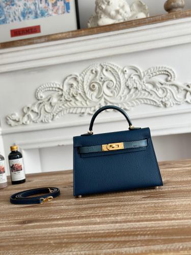 Hermes Mini Kelly II 19 Bag
