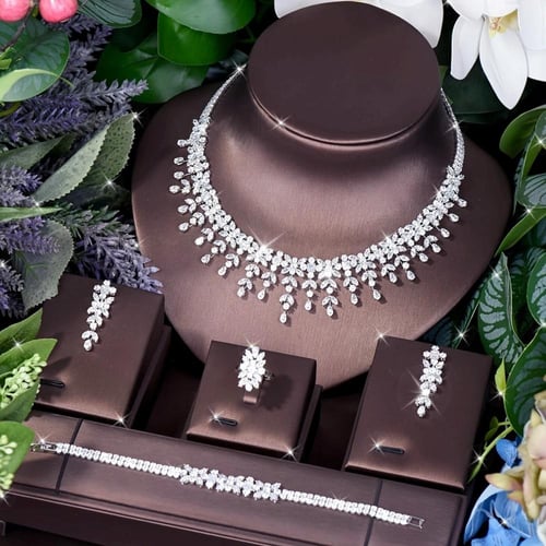 طقم مجوهرات الزفاف