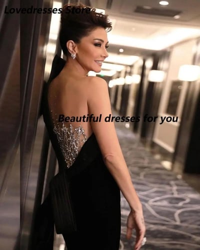 فساتين سهرة رائعة مخصصة للنساء بكتف واحد