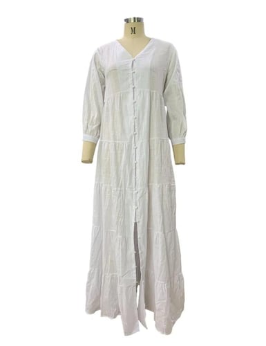 فستان نسائي برقبة على شكل حرف V