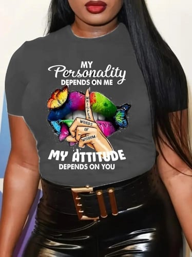 تيشيرت نسائي كلاسيكي بطباعة رسوم كرتونية