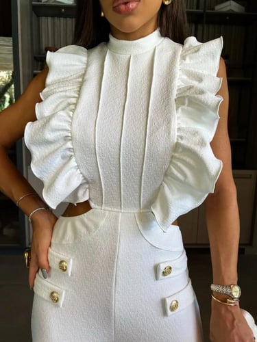 جمبسوت بقصة واسعة وتفاصيل كشكش فاخرة