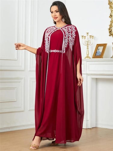 فستان سهرة مطرز