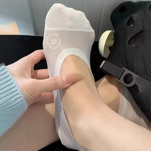 جوارب سيليكون المضادة للانزلاق