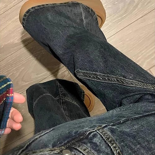 سروال واسع الساق