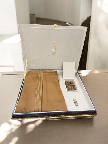 بوكس بشت ملكي شتوي – اشقر فاتح بخيه