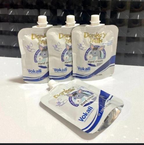 مرطب اليدين ب الحليب