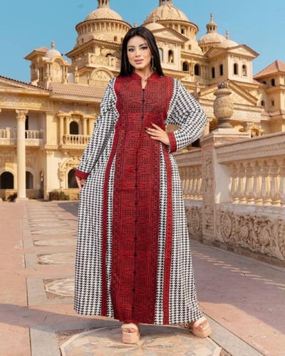 جلابية سعودية تطريز راقي A-130