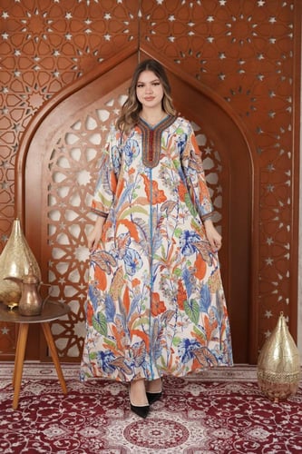 جلابية نسائية مطرزة كاملة – خيارك للذوق العالي SM...