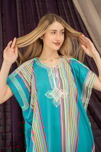 جلابية الفراشة.. حرية حركة وأناقة للأم والبنت SM -...