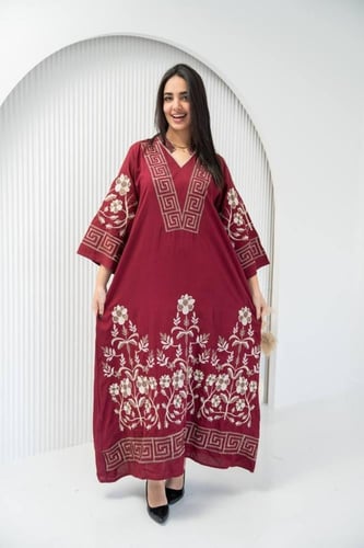 جلابية راقية بتطريز مميز وإطلالة فاخرة ومريحة SM-1...