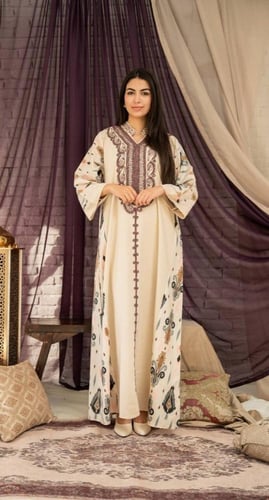 جلابية أم وبنتها… أناقة تليق بالبيت واللمّة SM - 4...