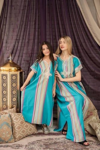 جلابية الفراشة.. حرية حركة وأناقة للأم والبنت SM -...