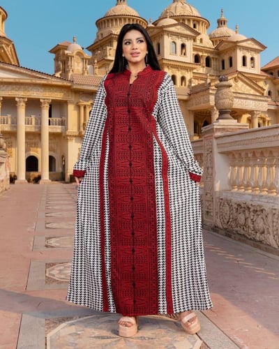 جلابية سعودية تطريز راقي A-130