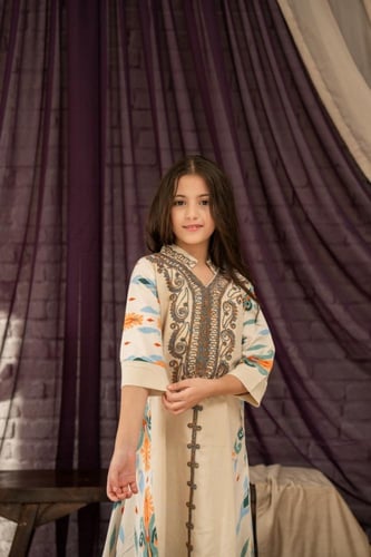 جلابية أم وبنتها… أناقة تليق بالبيت واللمّة SM - 4...