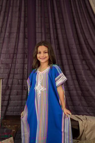 جلابية الفراشة.. حرية حركة وأناقة للأم والبنت SM -...