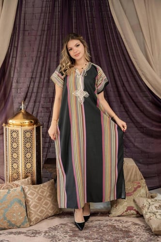 جلابية الفراشة.. حرية حركة وأناقة للأم والبنت SM -...