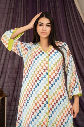 جلابية الأم والبنت الحصري من أفندينا أناقة عائلية...