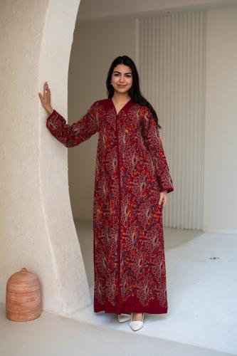 جلابية بتصميم انسيابي ونقوش راقية SM - 61