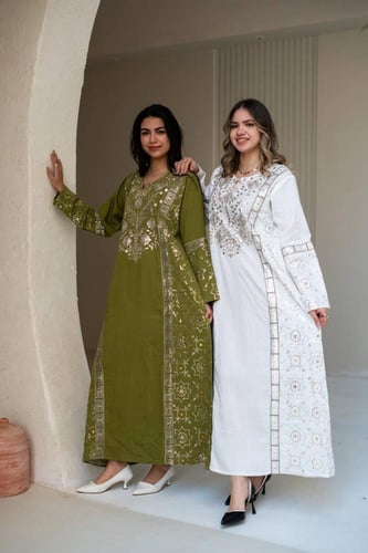 جلابية تطريز فاخر بتفاصيل ملكية راقية SM -74