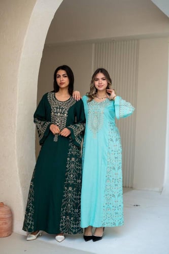 جلابية تطريز فاخر بتفاصيل ملكية راقية SM -73