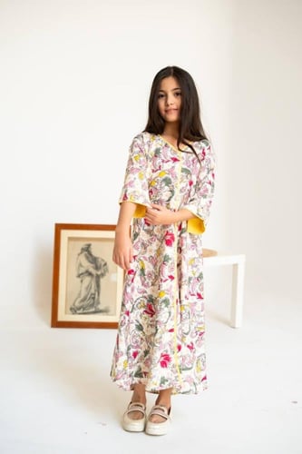 لمسة فخامة تجمعك بابنتك | جلابيات مطرزة راقية SM -...