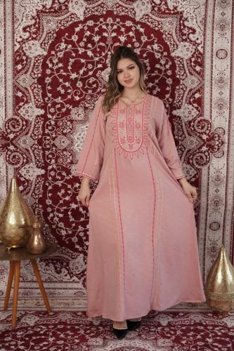جلابية ورد الروح المطرزة – أناقة ناعمة بتفاصيل فخم...