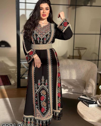 جلابية ملكيةتطريز ينبض بالفخامة والأصالة" A-123