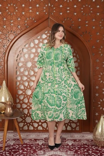 جلابية ميدي راقية – بساطة تشبه ذوقك