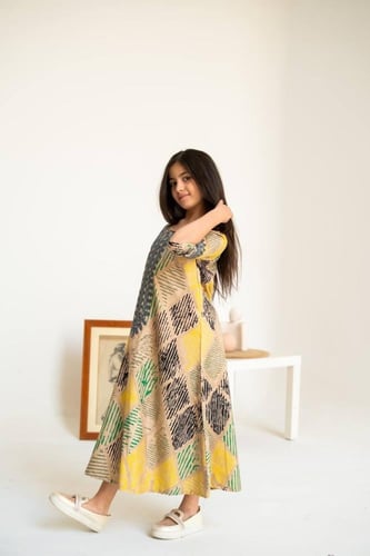 جلابية مشجرة راقية بنقشة طبيعية مميزة SM - 70