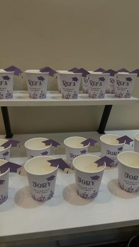 اكواب التخرج