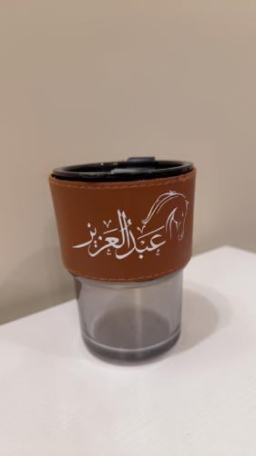 الطباعة على الجلد في الكواب الزجاج + استكرات قهوة...