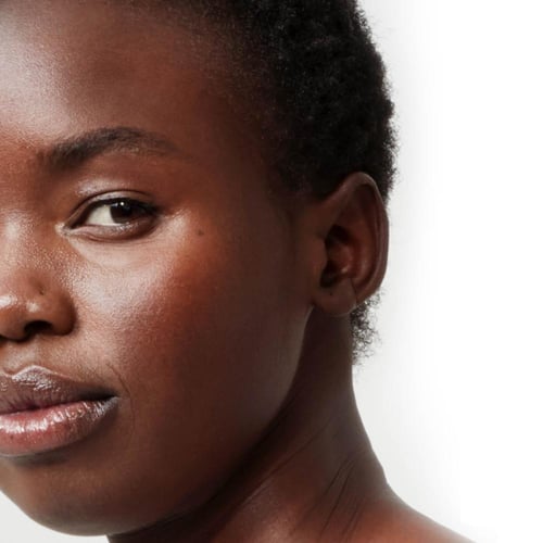 لانو ليبس بلسم 101 للشفاه والبشرة الجافة بالفراوله...